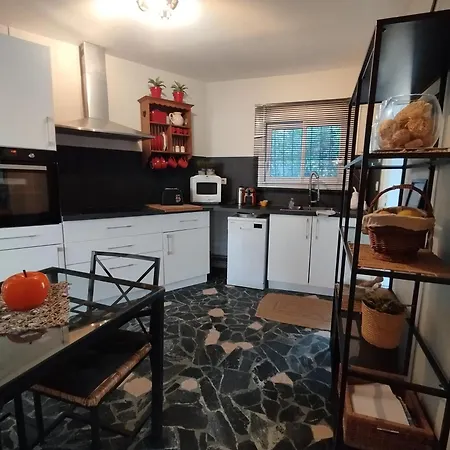 شقة Les Palmiers, T2 Confortable En Rez De Jardin, Bord De Mer, Terrasse *